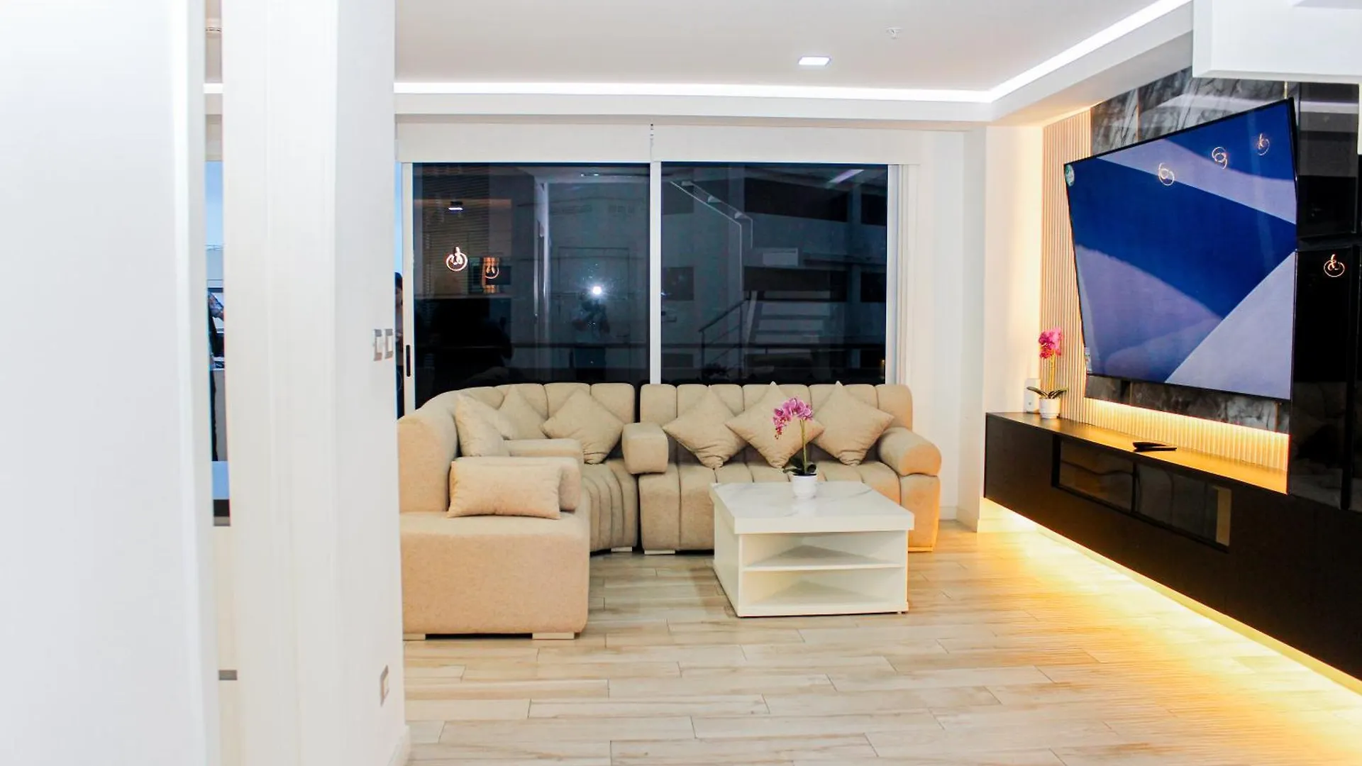 Pent-House Loft De 3 Habitaciones, Vista Al Rio, Balcon Privado Parrilla Guayaquil