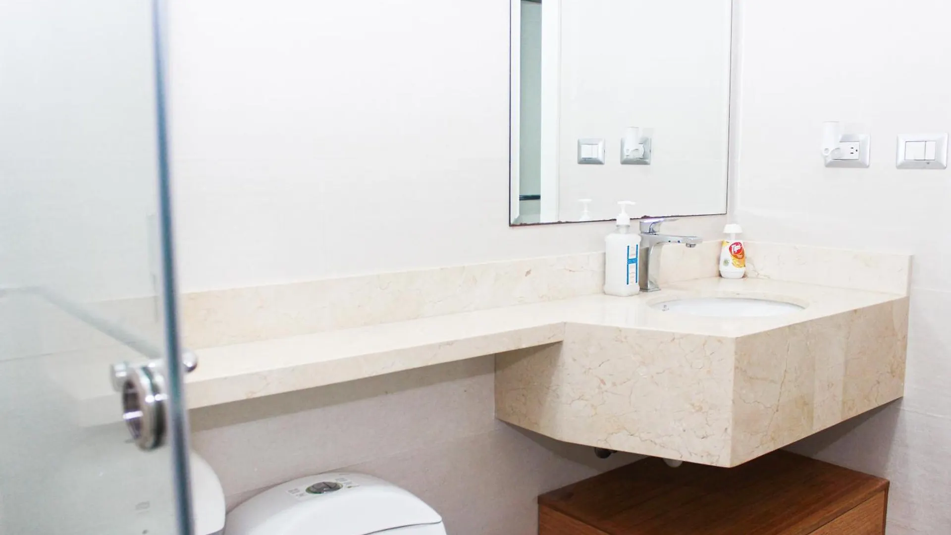 Pent-House Loft De 3 Habitaciones, Vista Al Rio, Balcon Privado Parrilla Guayaquil