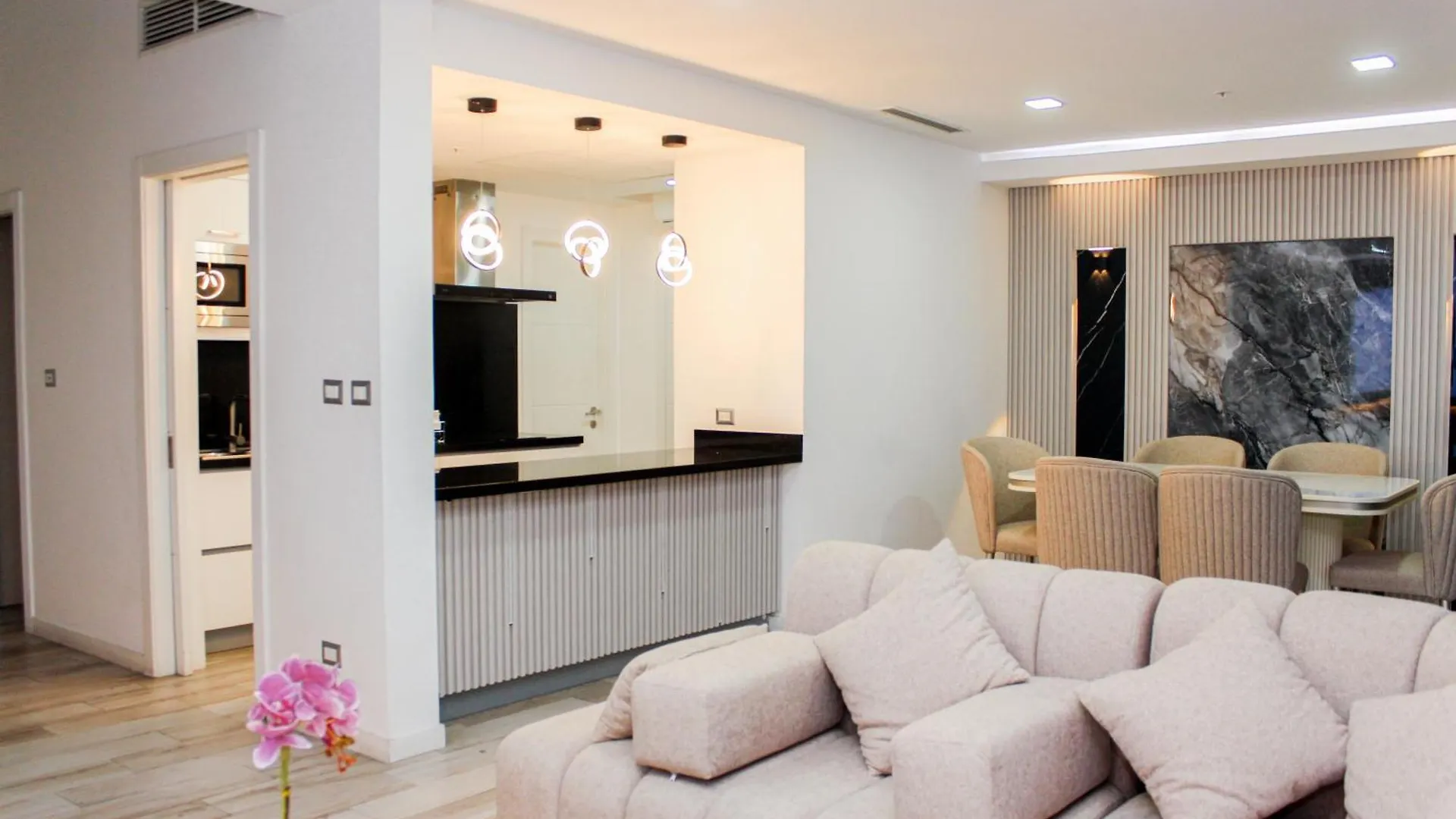 Pent-House Loft De 3 Habitaciones, Vista Al Rio, Balcon Privado Parrilla Guayaquil 0*,  Ecuador