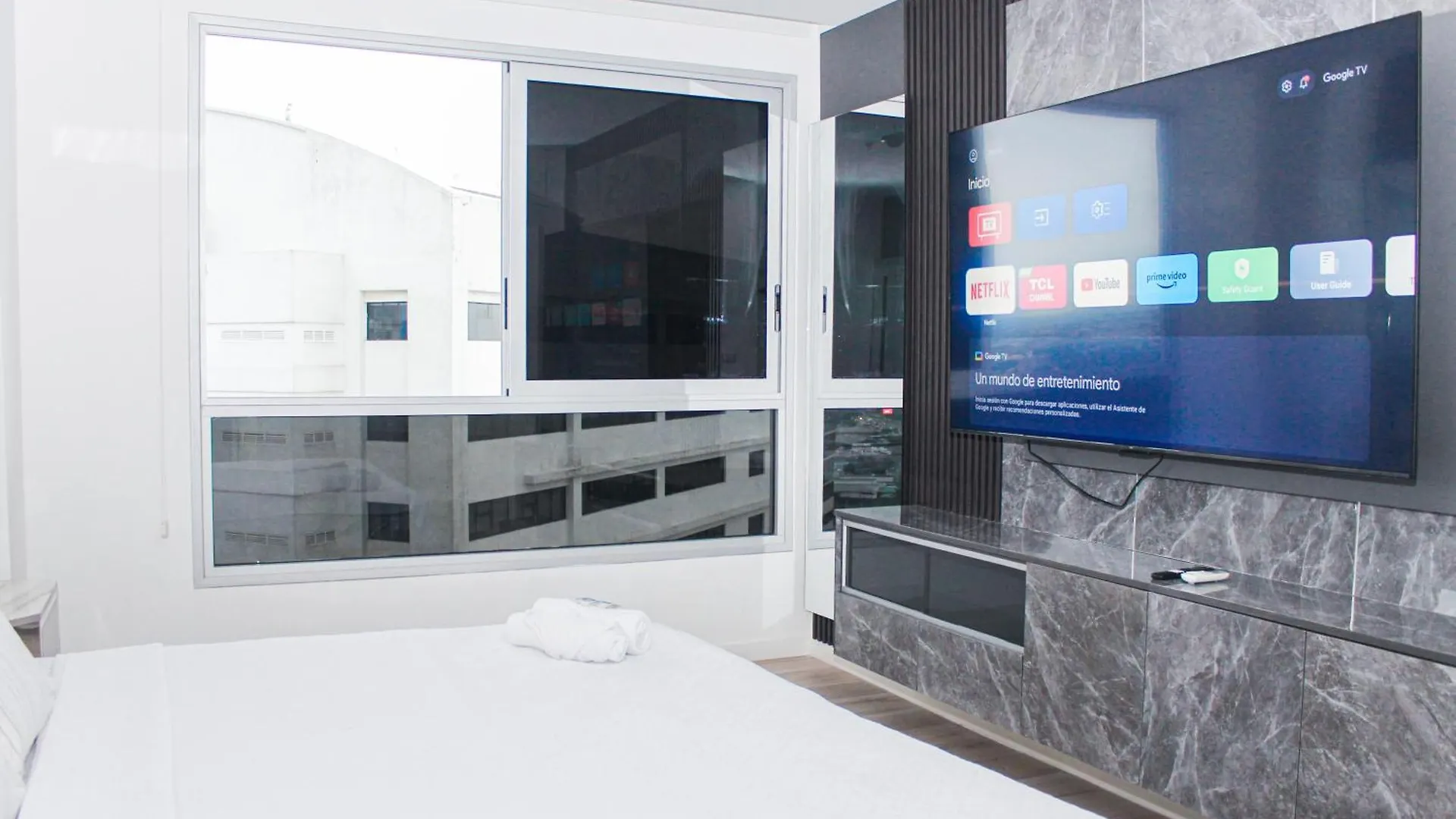 Pent-House Loft De 3 Habitaciones, Vista Al Rio, Balcon Privado Parrilla Guayaquil Ecuador