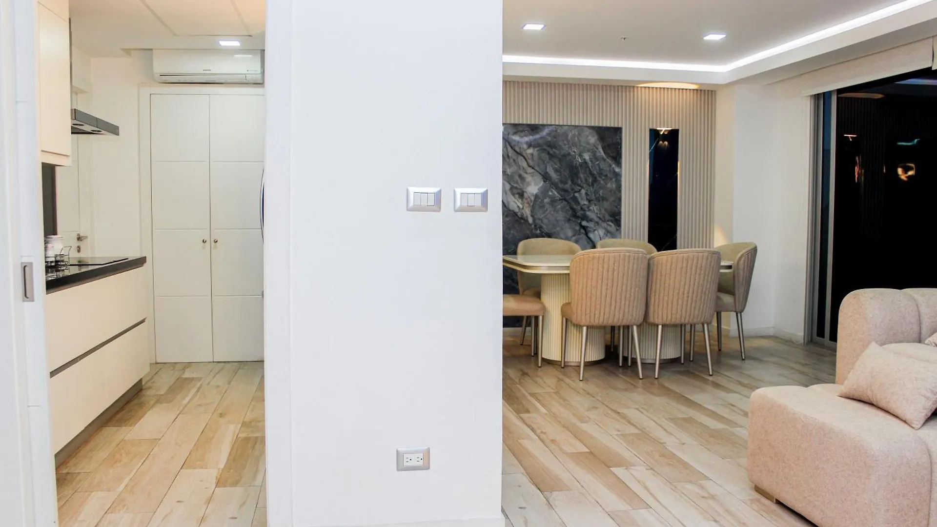 Apartment Pent-House Loft De 3 Habitaciones, Vista Al Rio, Balcon Privado Parrilla Guayaquil