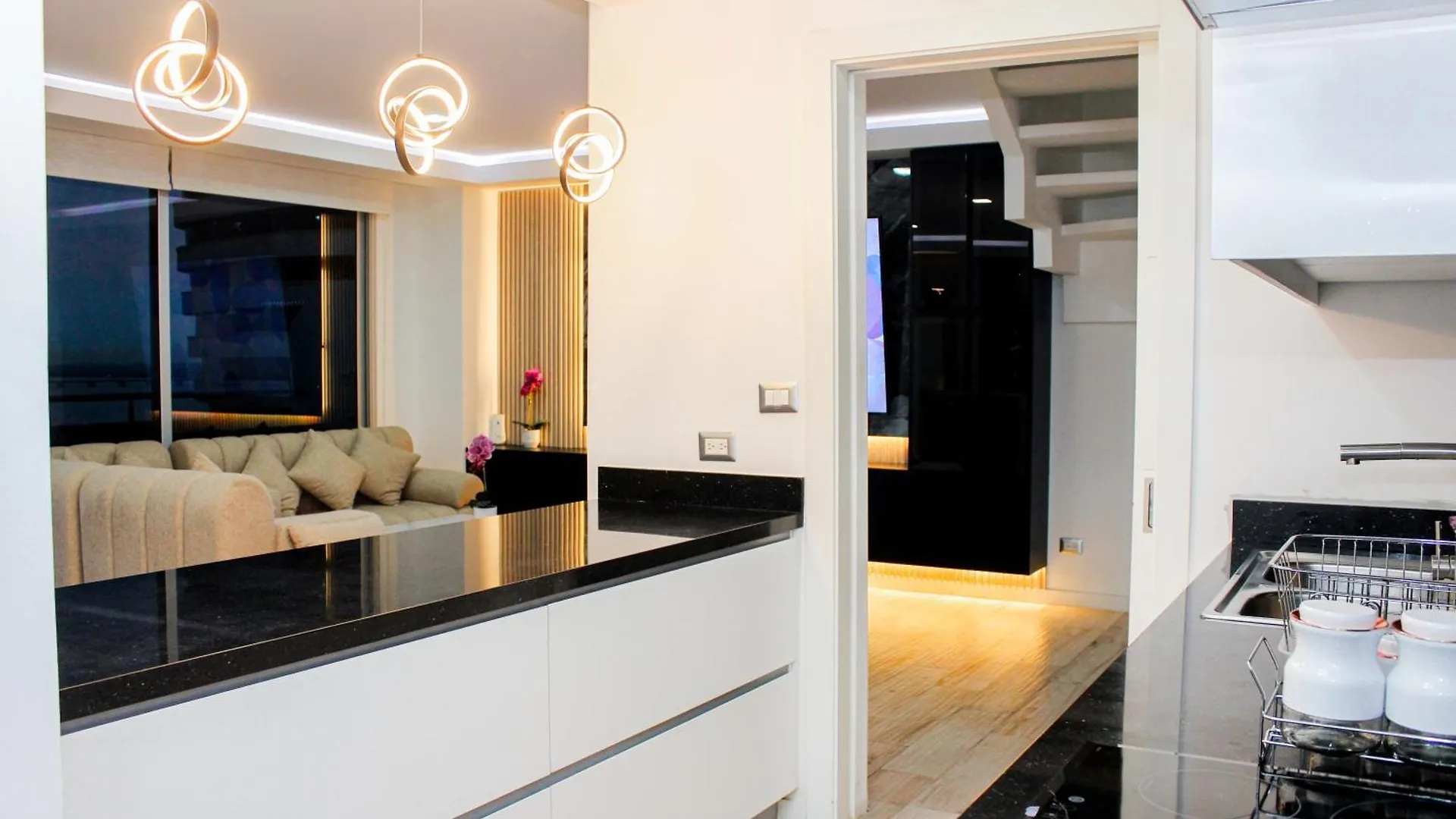 Pent-House Loft De 3 Habitaciones, Vista Al Rio, Balcon Privado Parrilla Guayaquil Apartment