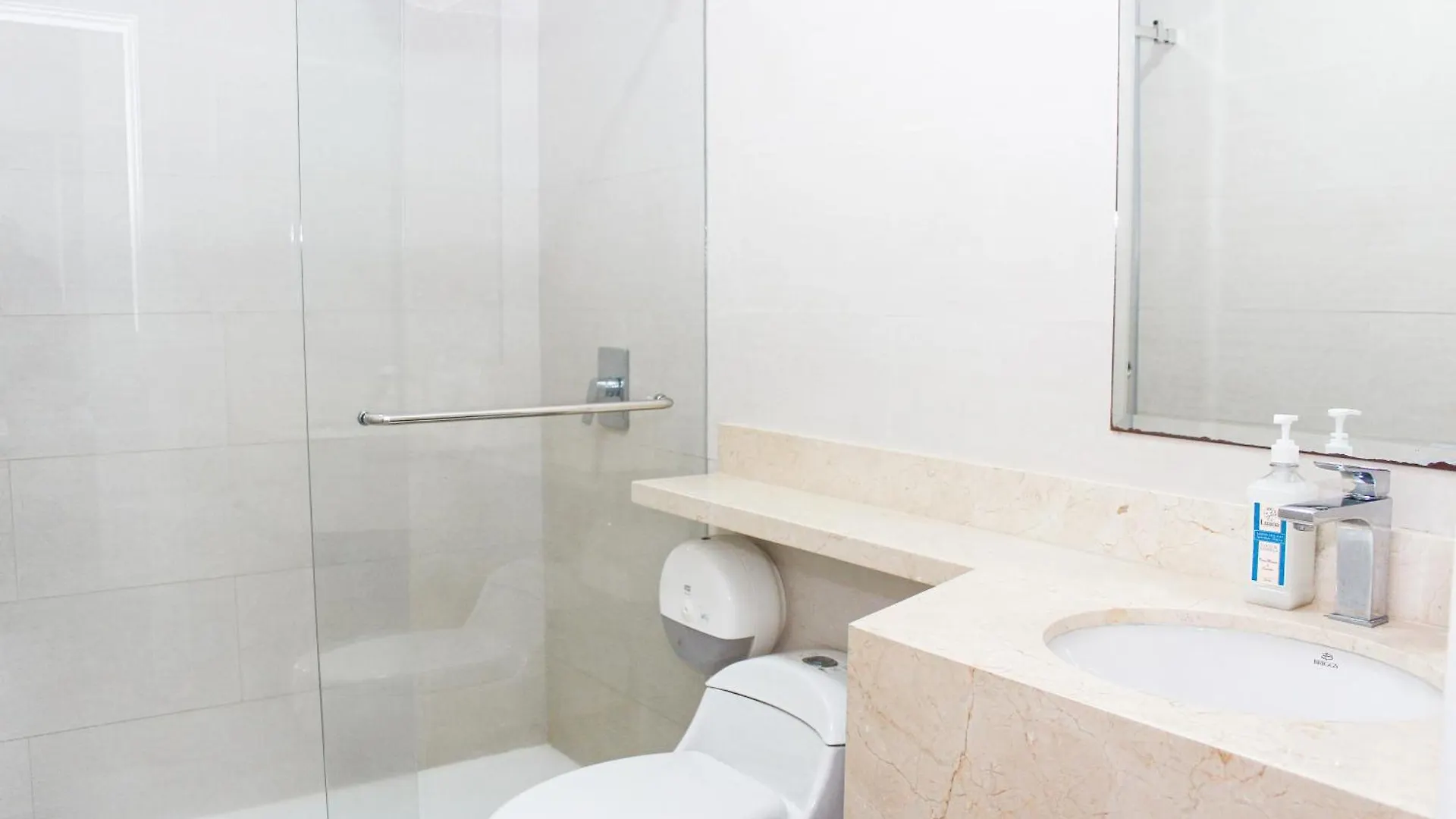 Apartment Pent-House Loft De 3 Habitaciones, Vista Al Rio, Balcon Privado Parrilla Guayaquil