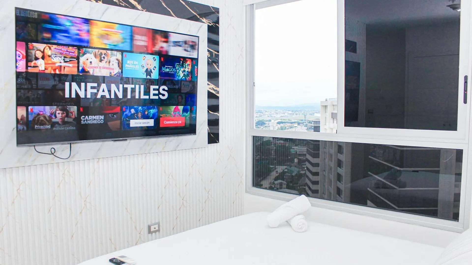 Pent-House Loft De 3 Habitaciones, Vista Al Rio, Balcon Privado Parrilla Guayaquil