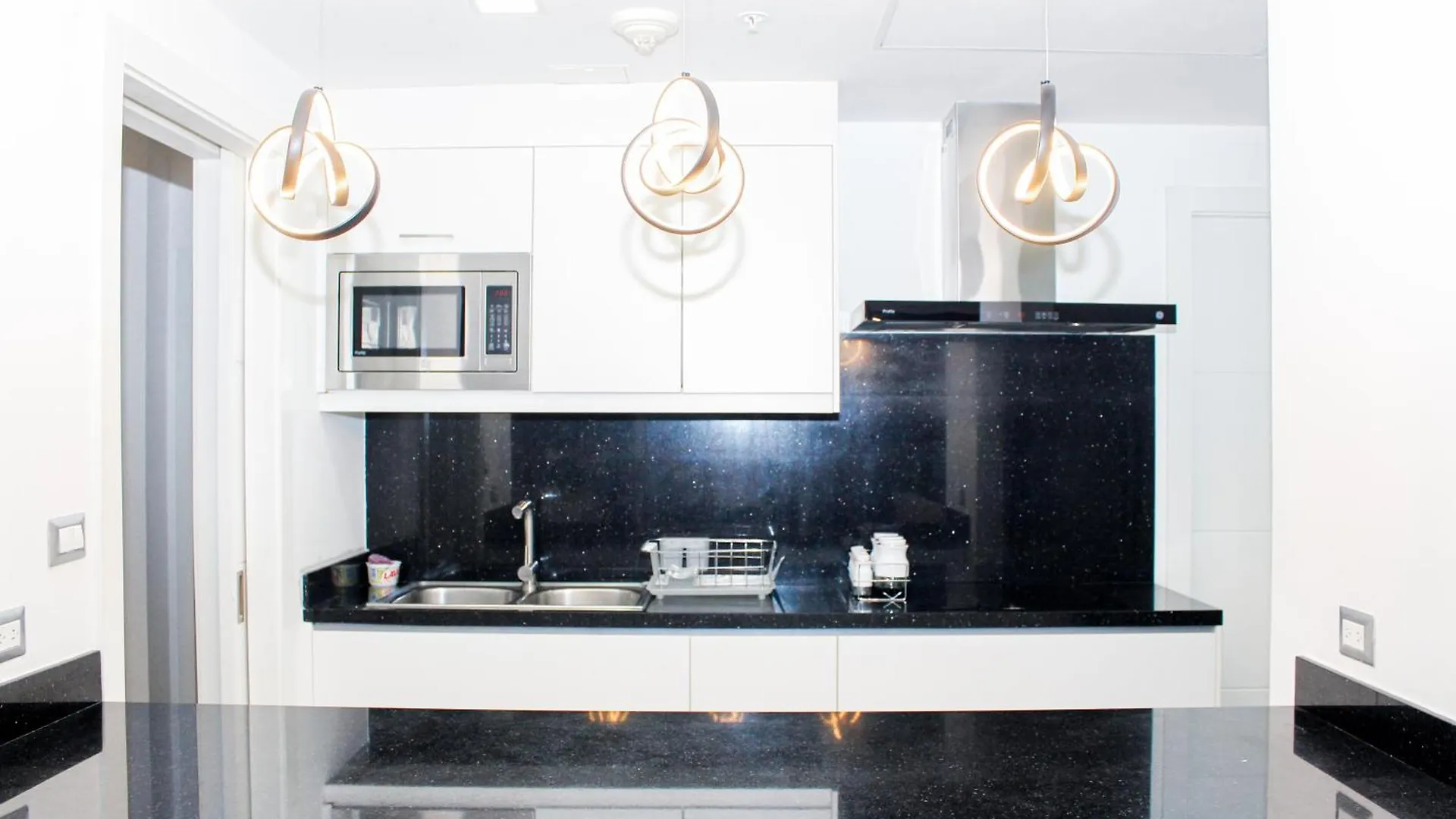 Pent-House Loft De 3 Habitaciones, Vista Al Rio, Balcon Privado Parrilla Guayaquil 0*,  Ecuador