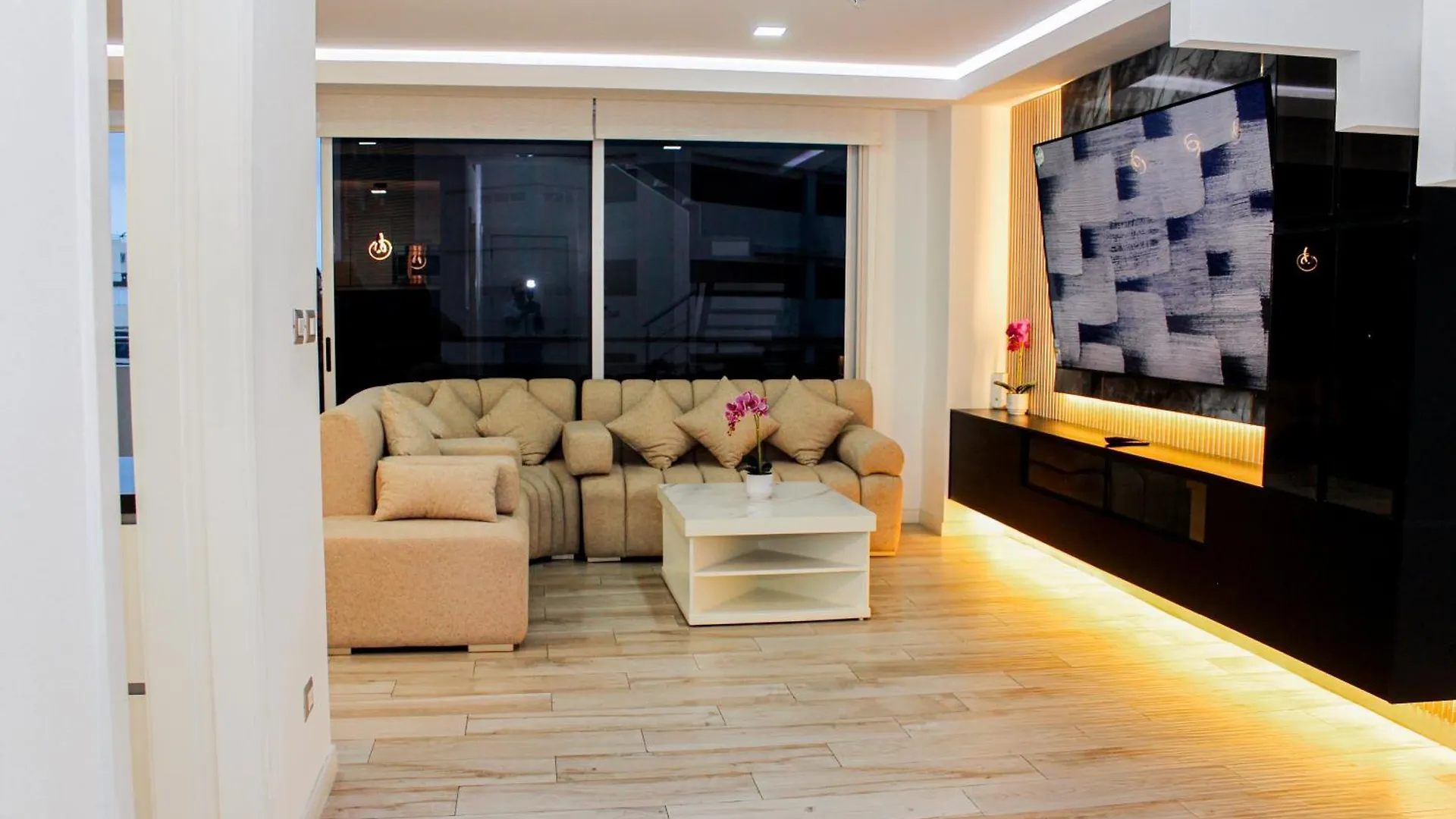 Pent-House Loft De 3 Habitaciones, Vista Al Rio, Balcon Privado Parrilla Guayaquil Ecuador