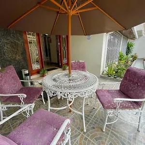 Gasthof Garza, Guayaquil